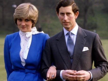El hermano de Lady Di dice que Carlos III habló eufórico tras su muerte