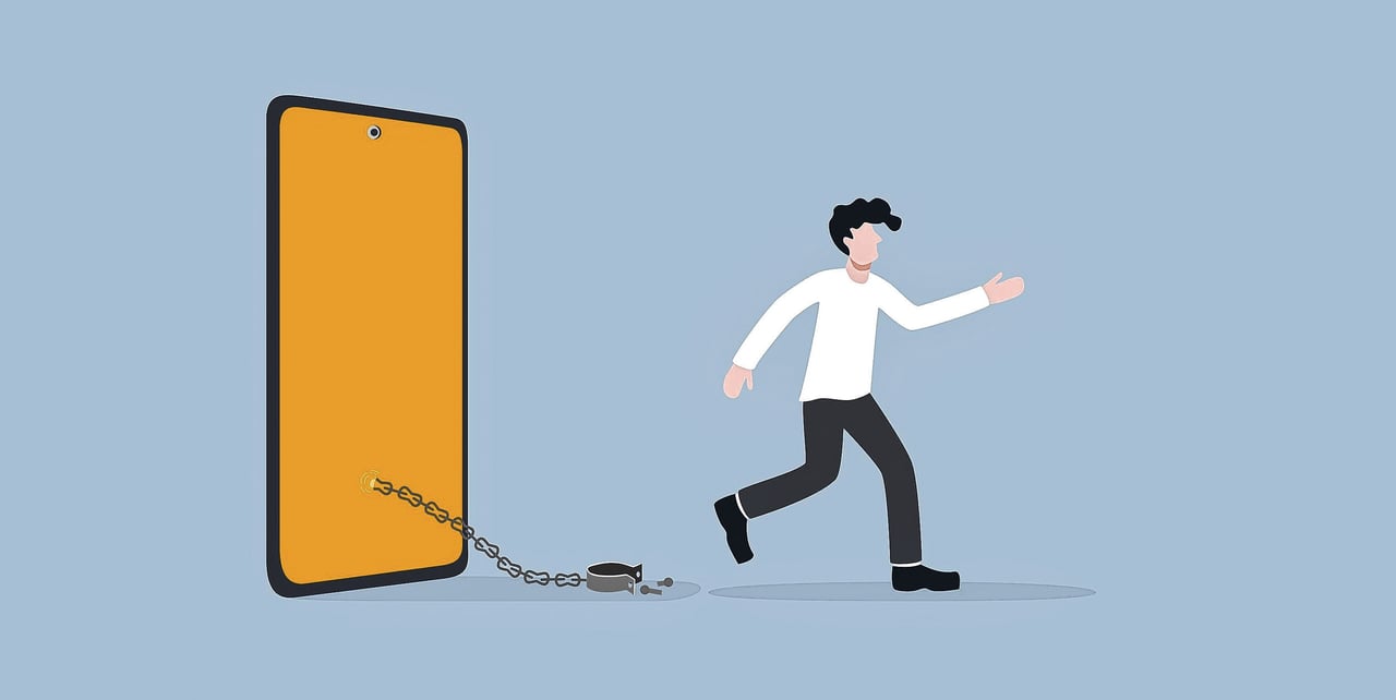 Aburrirse también beneficia al cerebro: qué ocurre al dejar el celular