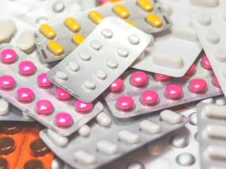 Identifican 24 cascadas de prescripción que pueden causar daño